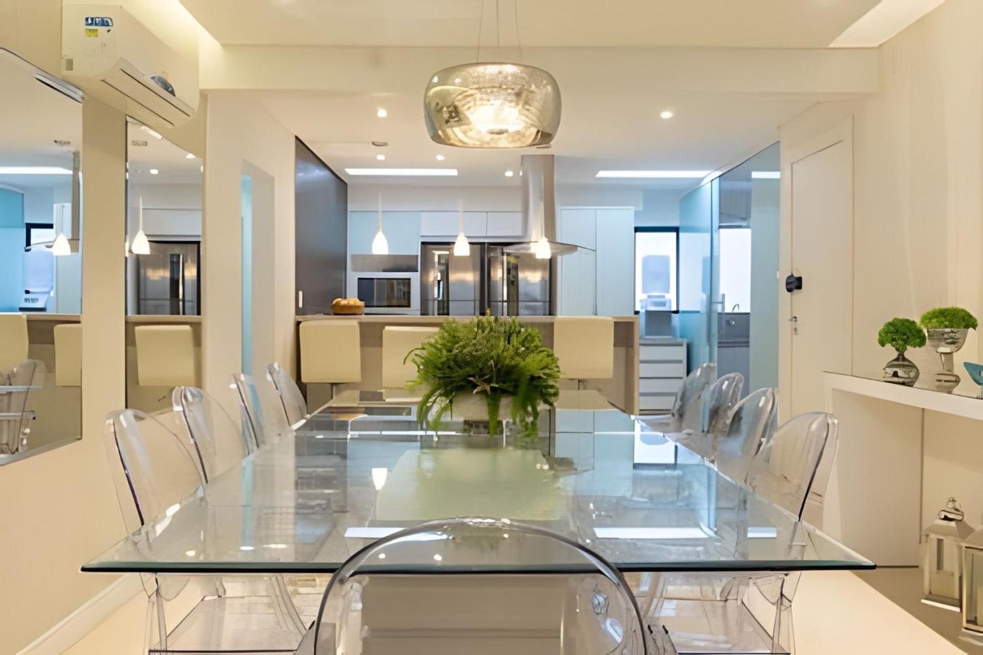 Alto Padrao, 3 Vagas, 4 Suites, 100 Metros Apartamento *