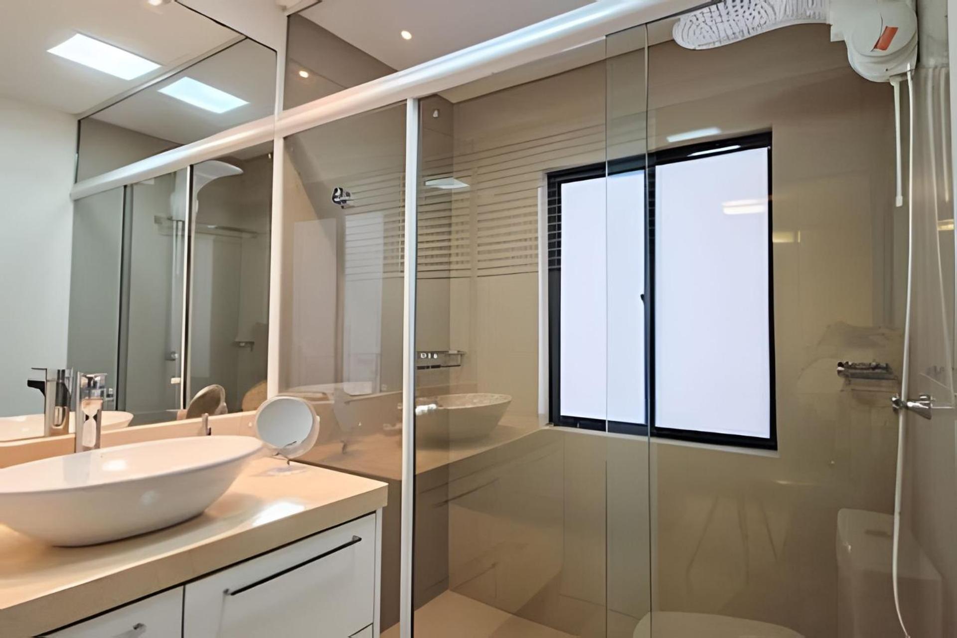 Alto Padrao, 3 Vagas, 4 Suites, 100 Metros * Balneario Camboriu