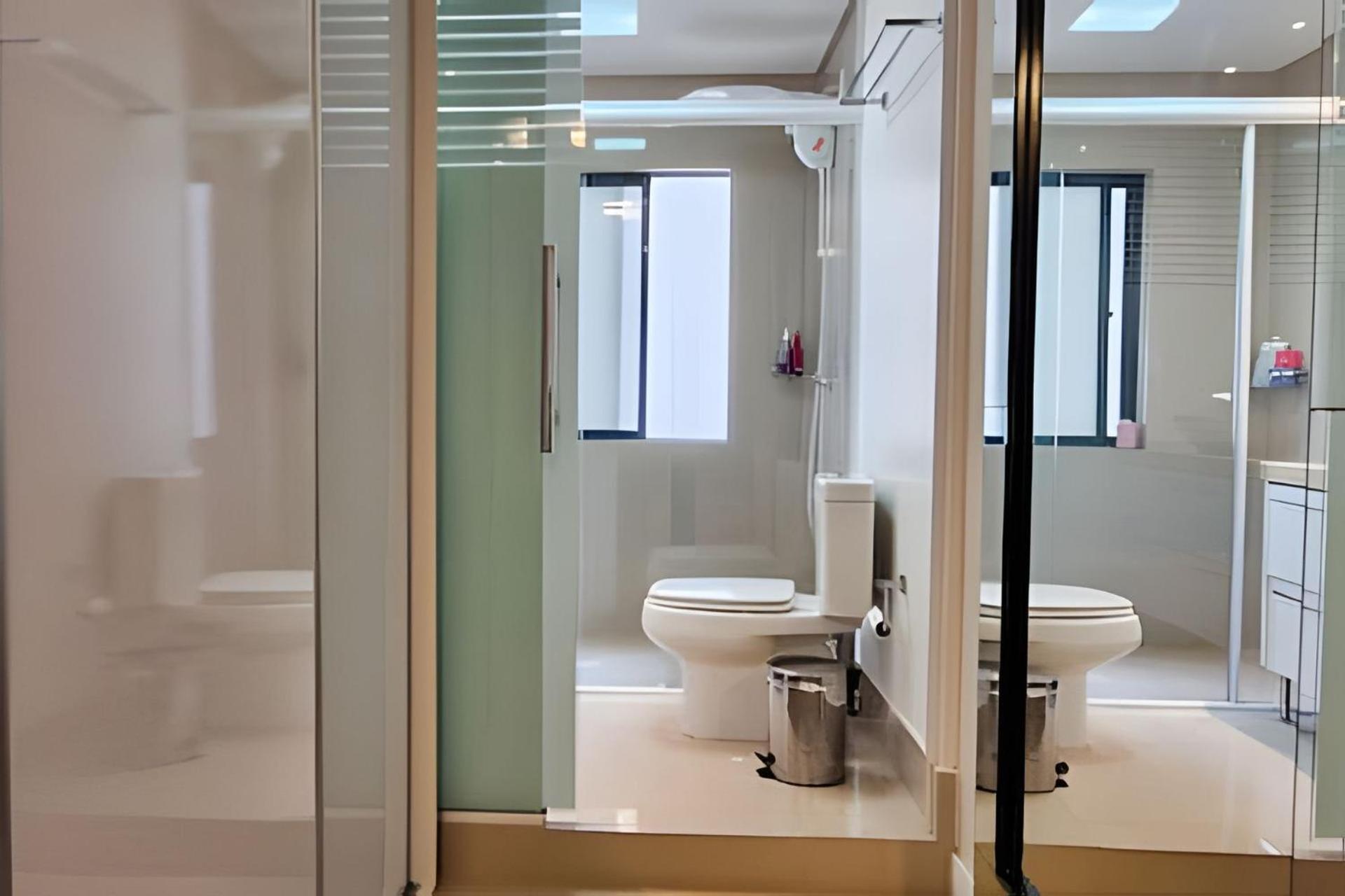 Apartamento Alto Padrao, 3 Vagas, 4 Suites, 100 Metros
